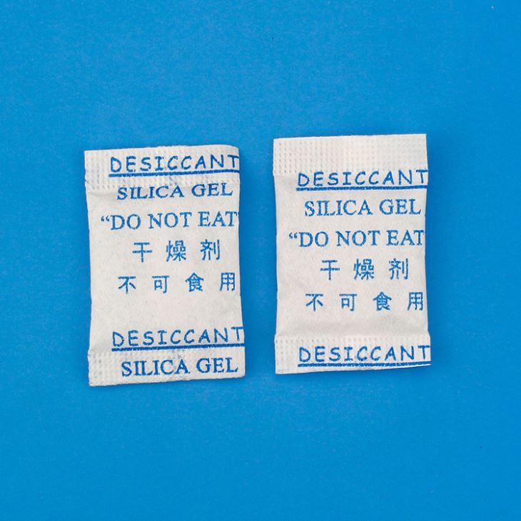 Desiccant packs